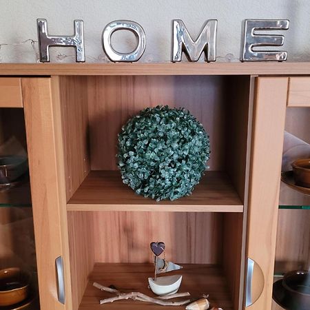 Wohnung Mit Wintergarten Витмунд Екстериор снимка