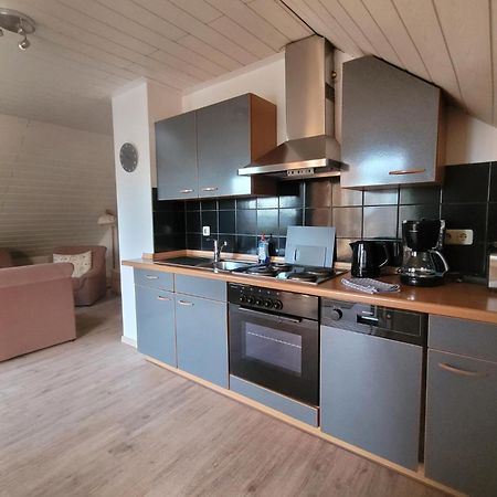 Wohnung Mit Wintergarten Витмунд Екстериор снимка